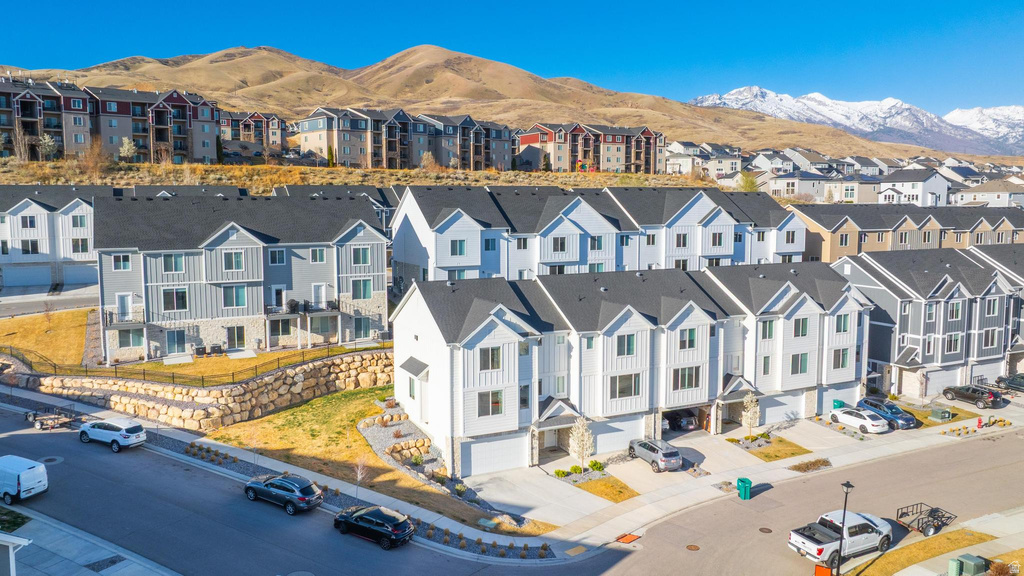 1022 W SHADOW BROOK LN Lehi, UT 84048
