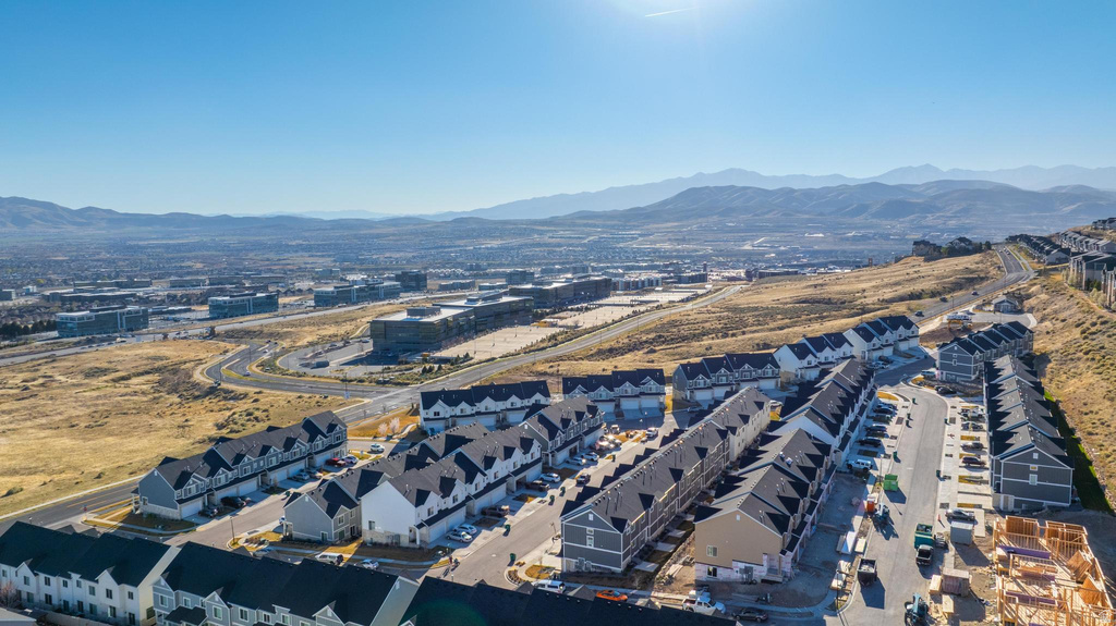 1022 W SHADOW BROOK LN Lehi, UT 84048