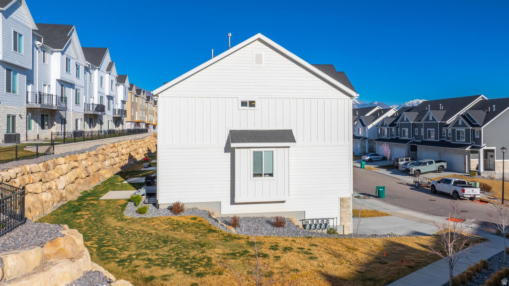 1022 W SHADOW BROOK LN Lehi, UT 84048