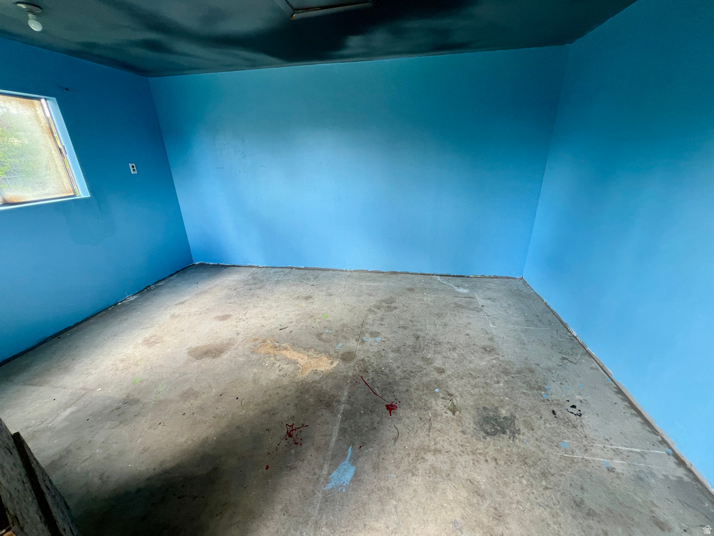 794 S 100 W Tremonton, UT 84337