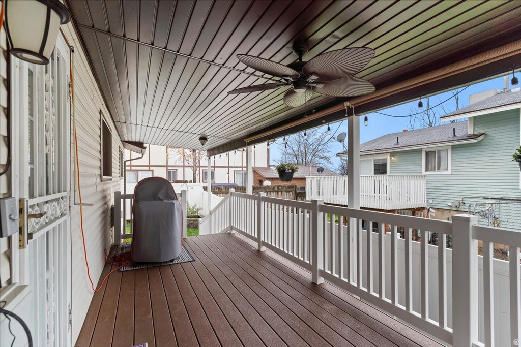 2607 N 100 W Sunset, UT 84015