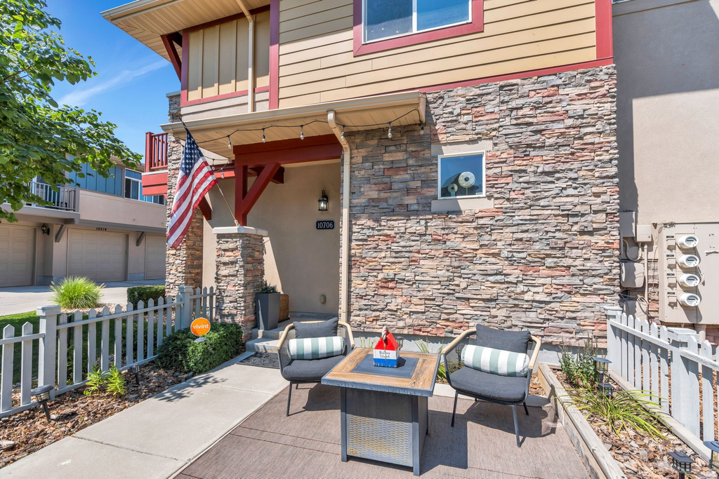 10706 S TOPVIEW RD South Jordan, UT 84009