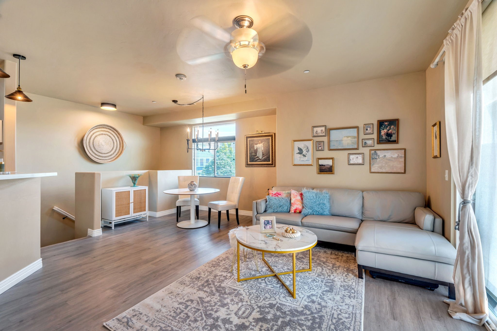 10706 S TOPVIEW RD South Jordan, UT 84009