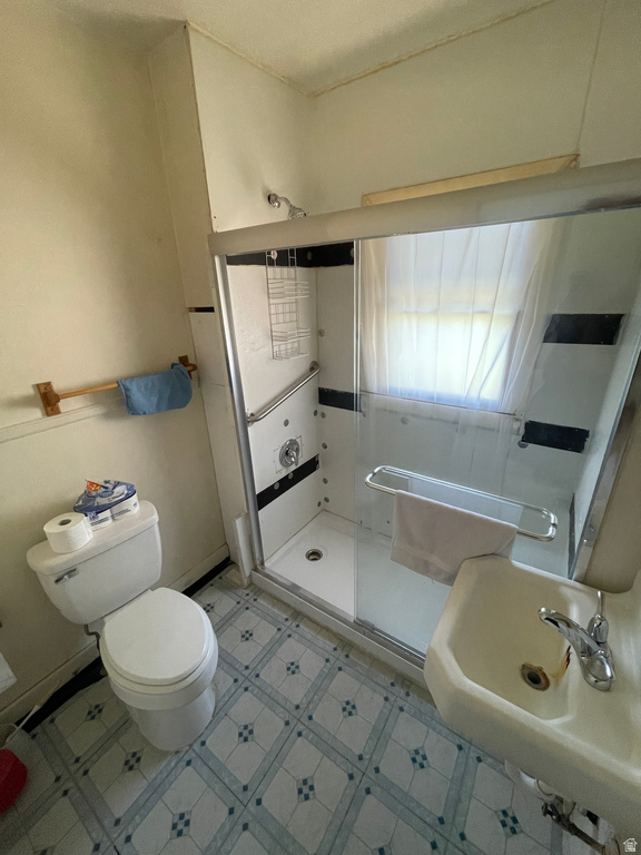 8564 S 100 E Sandy, UT 84070