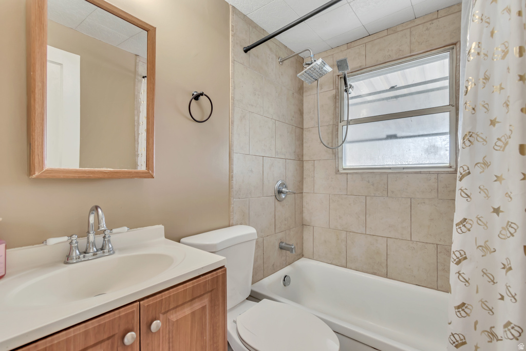 42 S 450 E Clearfield, UT 84015