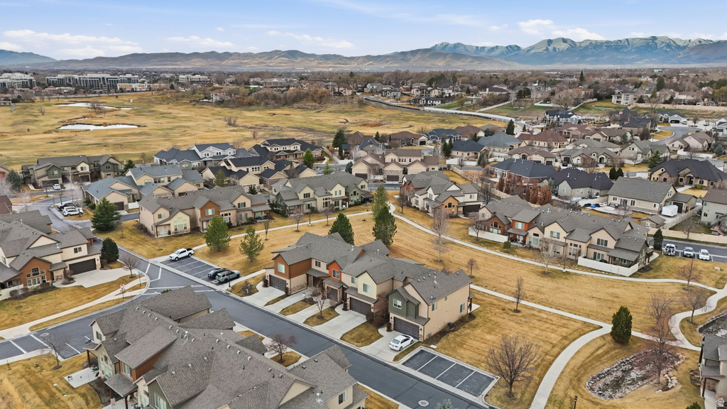 10226 S MYSTIC FALLS WAY South Jordan, UT 84095