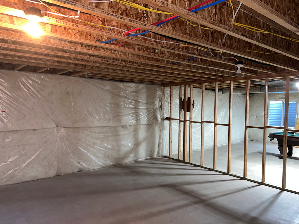 762 N WHITE HORSE DR Spanish Fork, UT 84660