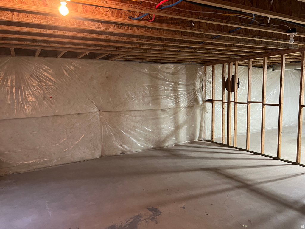 762 N WHITE HORSE DR Spanish Fork, UT 84660