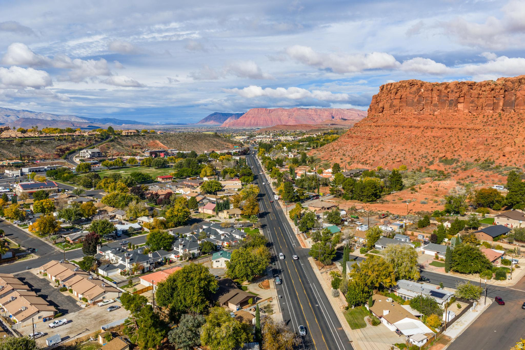 461 DIAGONAL ST St George, UT 84770