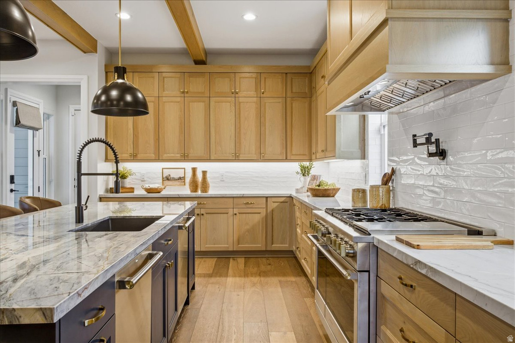 11412 S BINGHAM RIM RD South Jordan, UT 84009