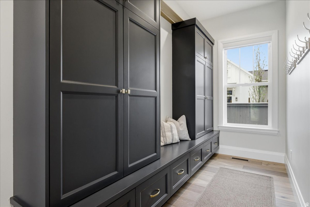 11412 S BINGHAM RIM RD South Jordan, UT 84009