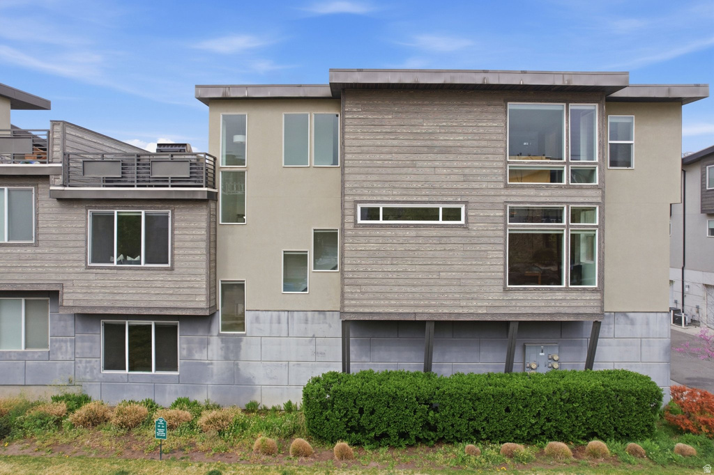 7707 NAVARRO VIEW CT Midvale, UT 84047