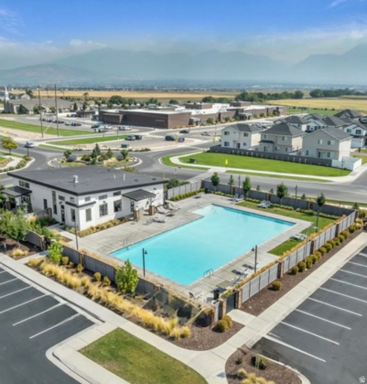 5124 E LAKEFIELD DR Eagle Mountain, UT 84005