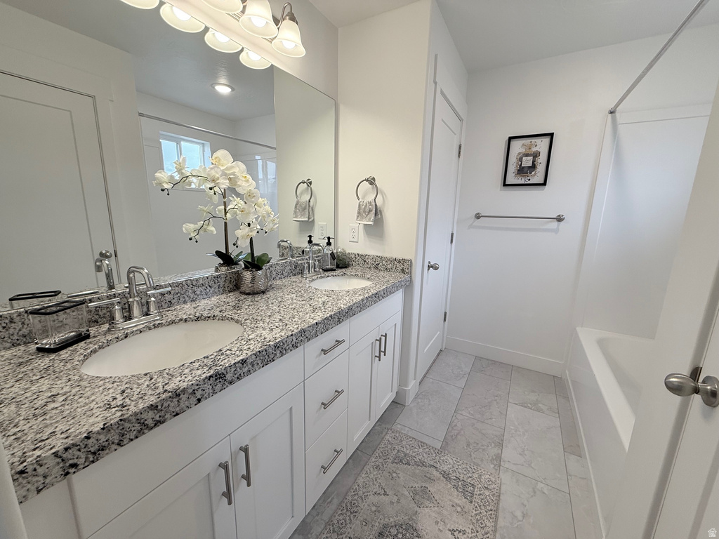 5124 E LAKEFIELD DR Eagle Mountain, UT 84005