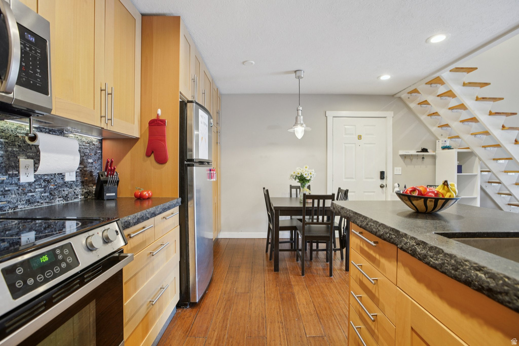 1190 E WATERSIDE CV #30 B Midvale, UT 84047