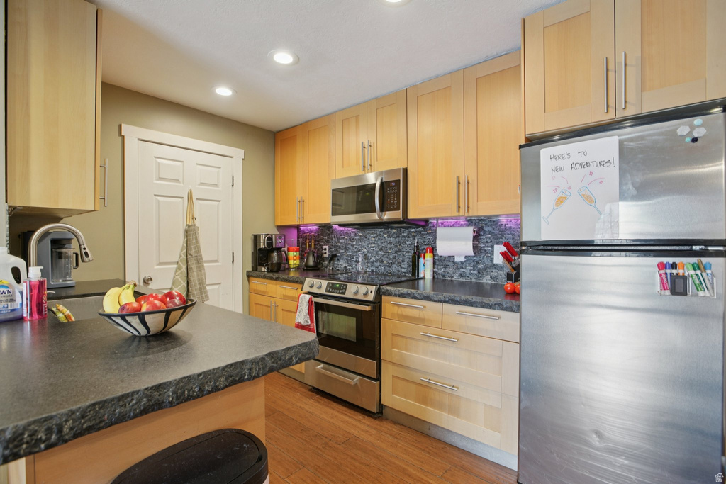 1190 E WATERSIDE CV #30 B Midvale, UT 84047