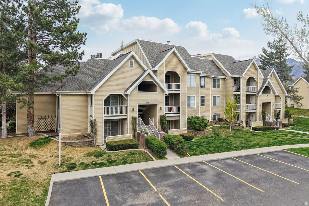 1190 E WATERSIDE CV #30 B Midvale, UT 84047