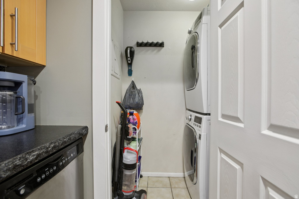 1190 E WATERSIDE CV #30 B Midvale, UT 84047