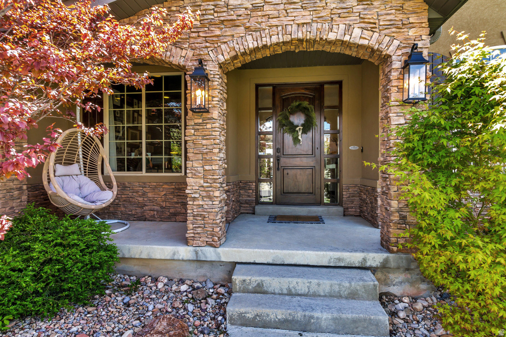 5009 N RAVENCREST LN Lehi, UT 84043