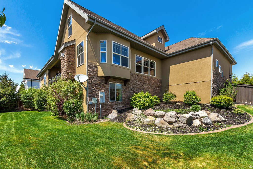 5009 N RAVENCREST LN Lehi, UT 84043