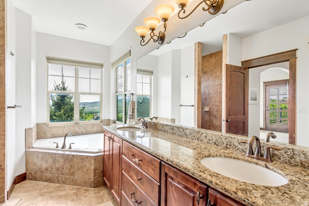 5009 N RAVENCREST LN Lehi, UT 84043