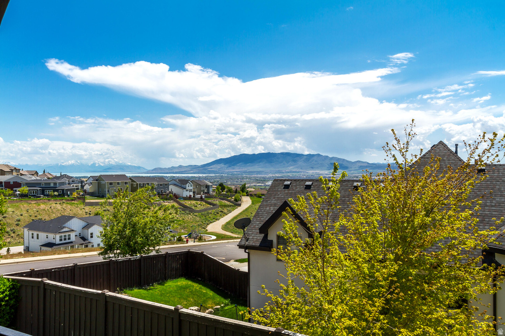 5009 N RAVENCREST LN Lehi, UT 84043