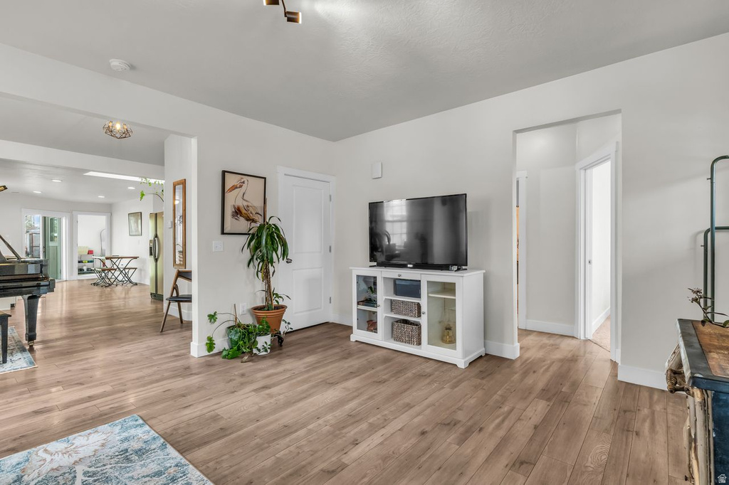 757 W 200 N Salt Lake City, UT 84116