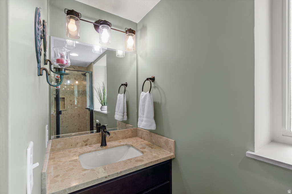 4205 W 4450 S West Haven, UT 84401