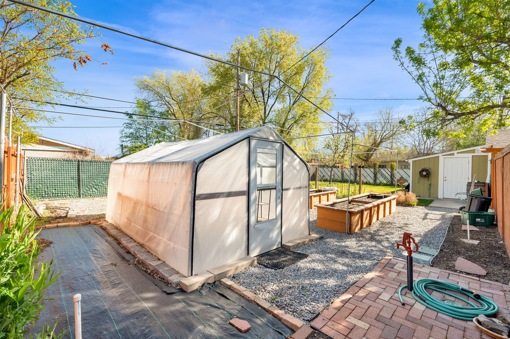 1364 W 600 S Salt Lake City, UT 84104