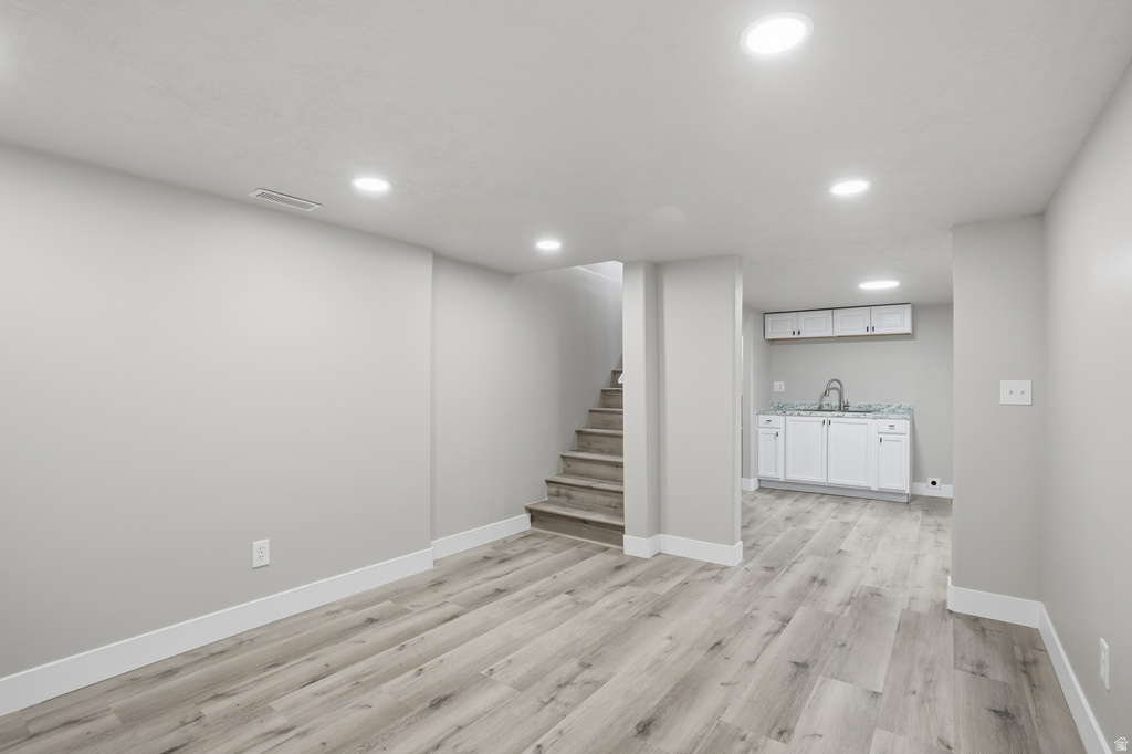 5336 S CHARLOTTE AVE Salt Lake City, UT 84118