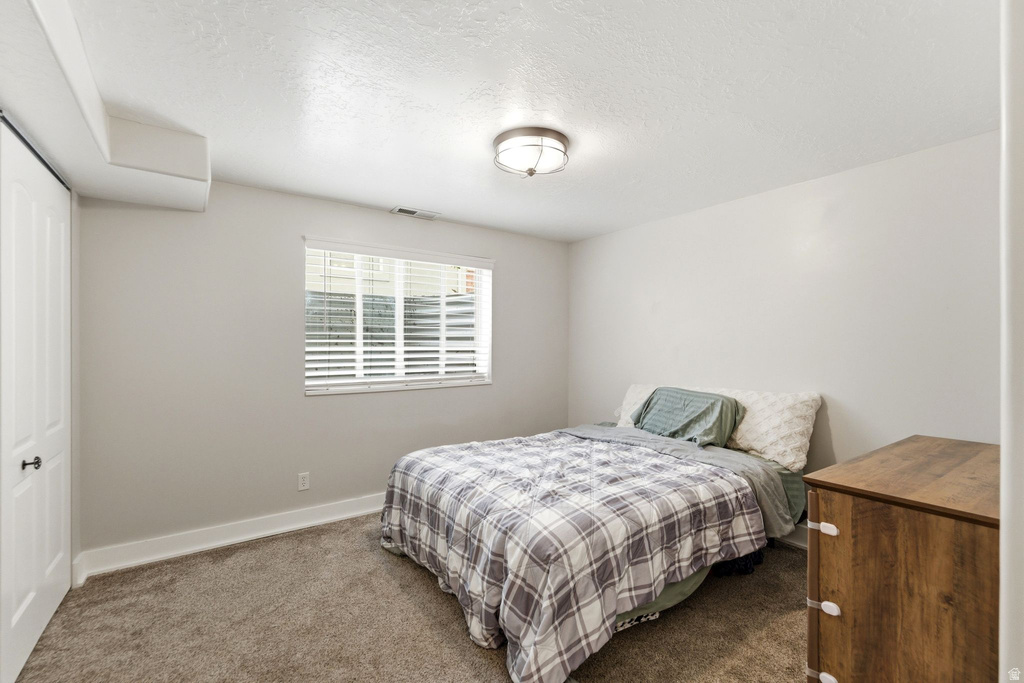 2071 W 2200 S Syracuse, UT 84075