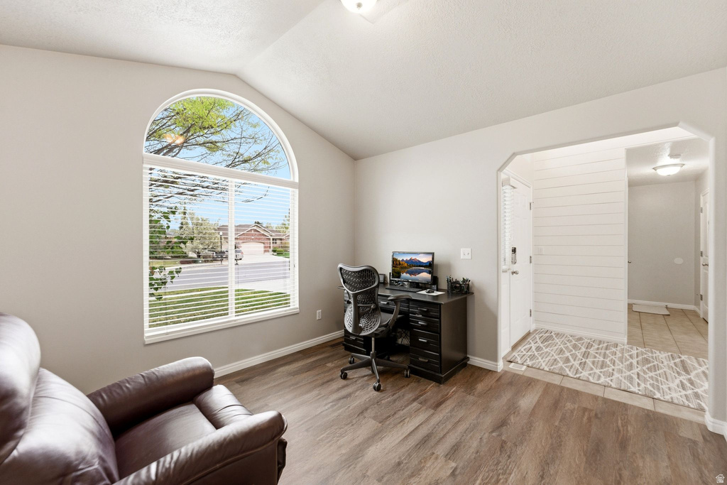 2071 W 2200 S Syracuse, UT 84075