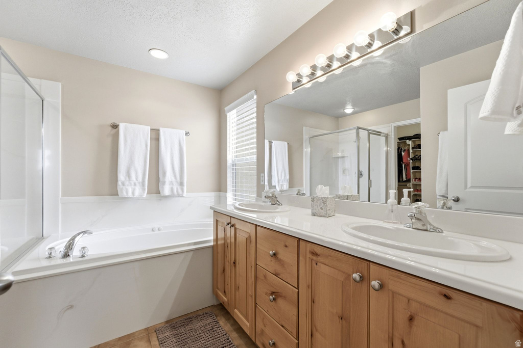 2071 W 2200 S Syracuse, UT 84075