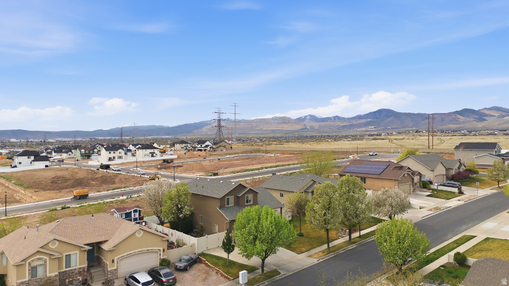 5743 W LUGANO DR West Jordan, UT 84081