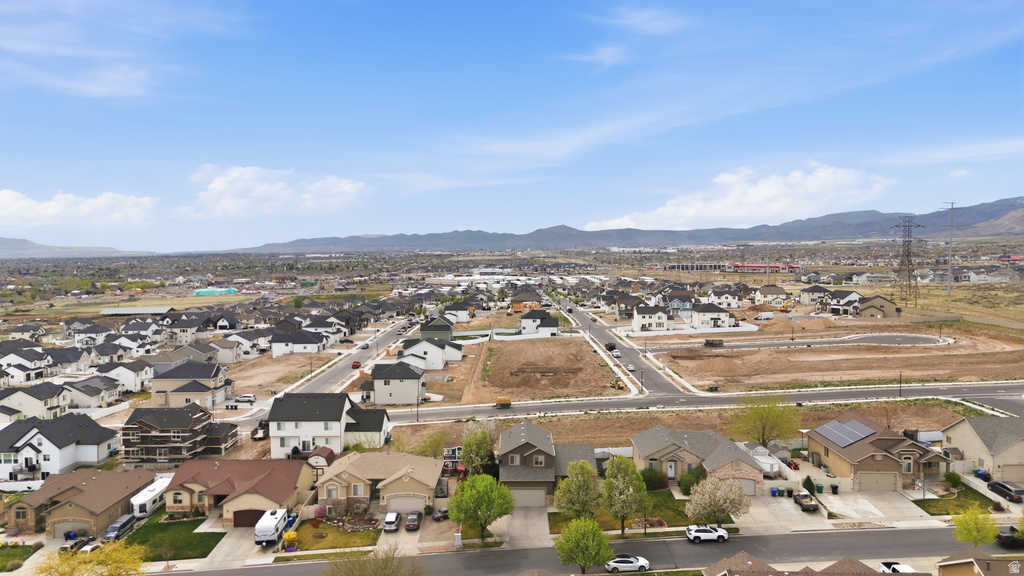 5743 W LUGANO DR West Jordan, UT 84081