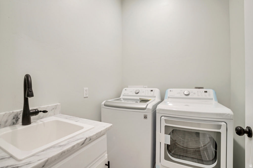 3278 E HAWK DR Spanish Fork, UT 84660