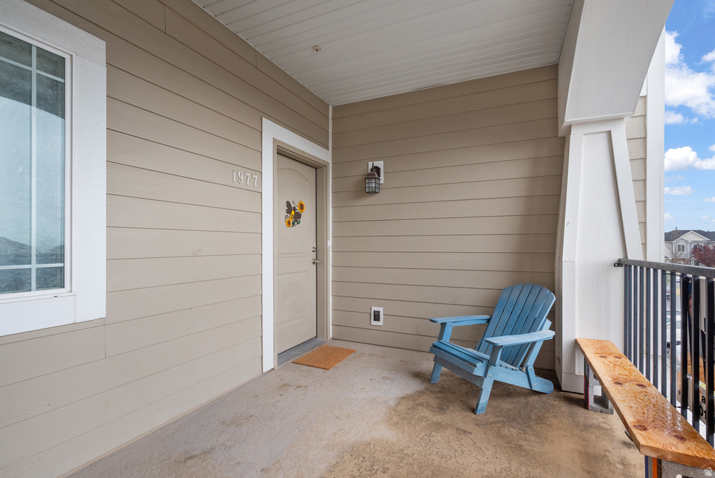 1977 N CREST RD #1977 Saratoga Springs, UT 84045