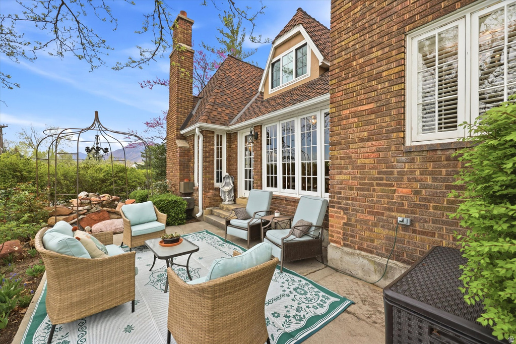 8620 S 1185 E Sandy, UT 84094