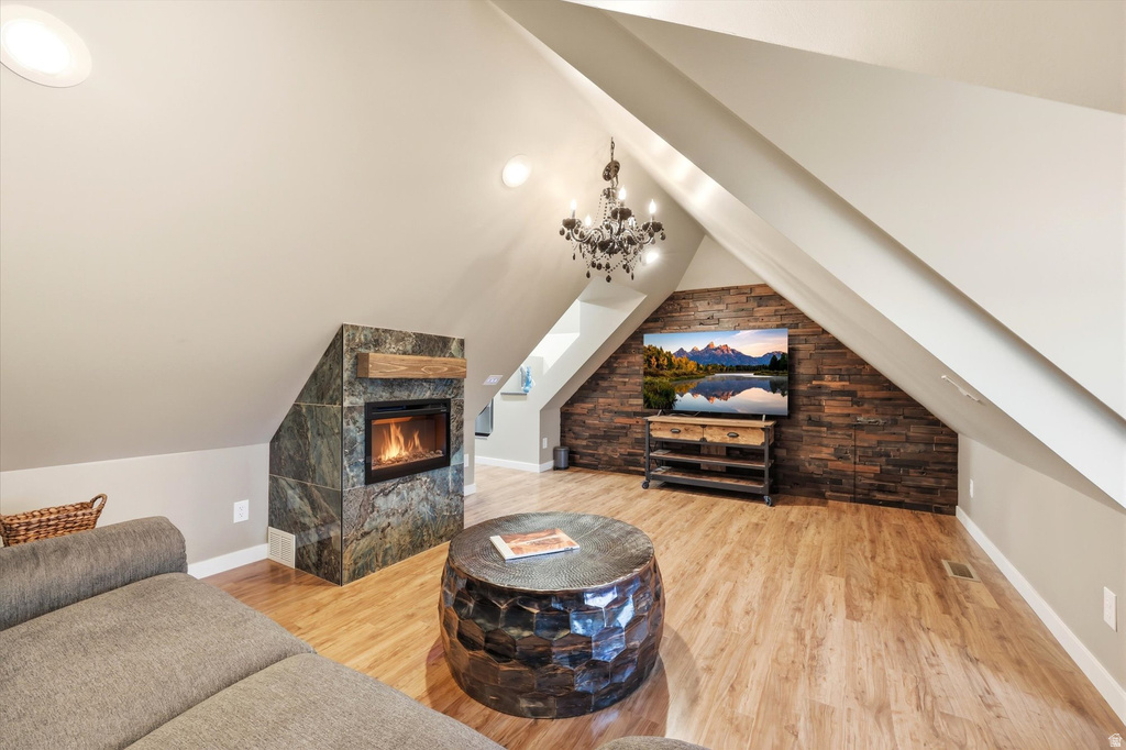 8620 S 1185 E Sandy, UT 84094