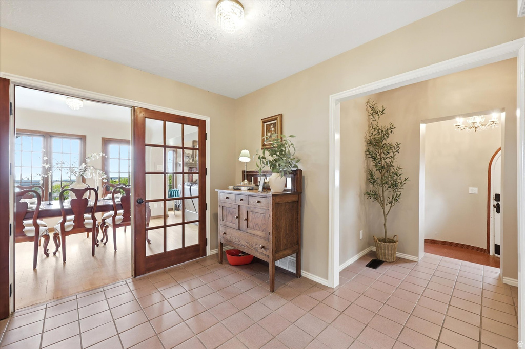 8620 S 1185 E Sandy, UT 84094