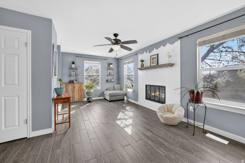 8127 S CREEKWOOD DR West Jordan, UT 84088