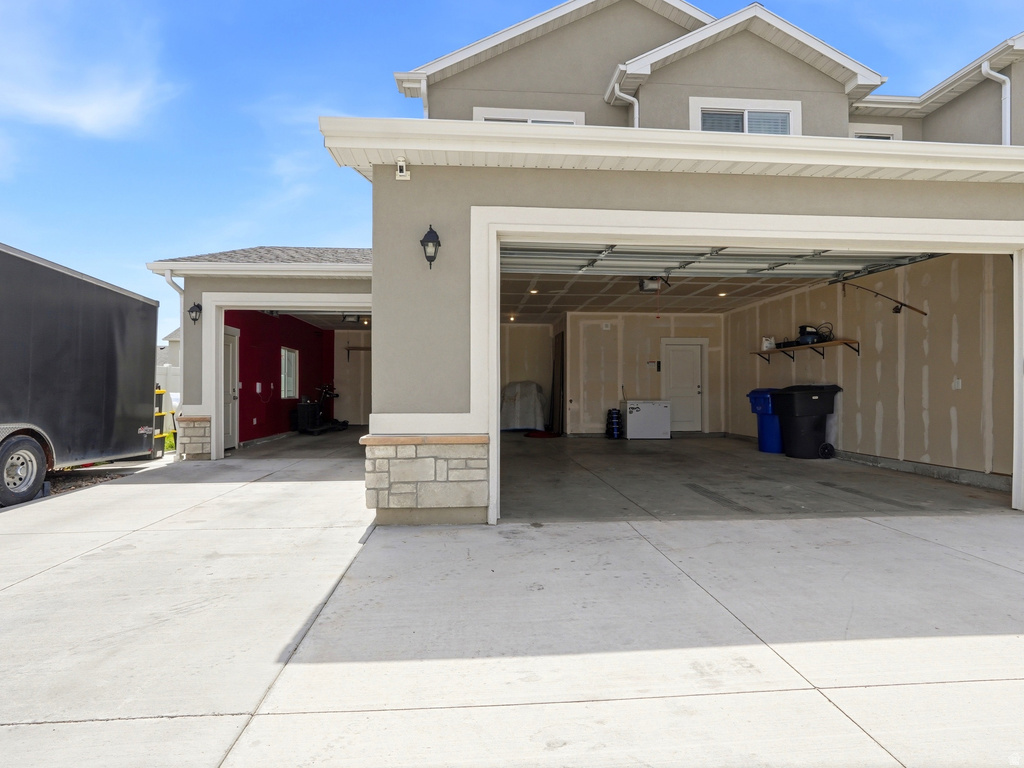 2429 W 2900 N Farr West, UT 84404