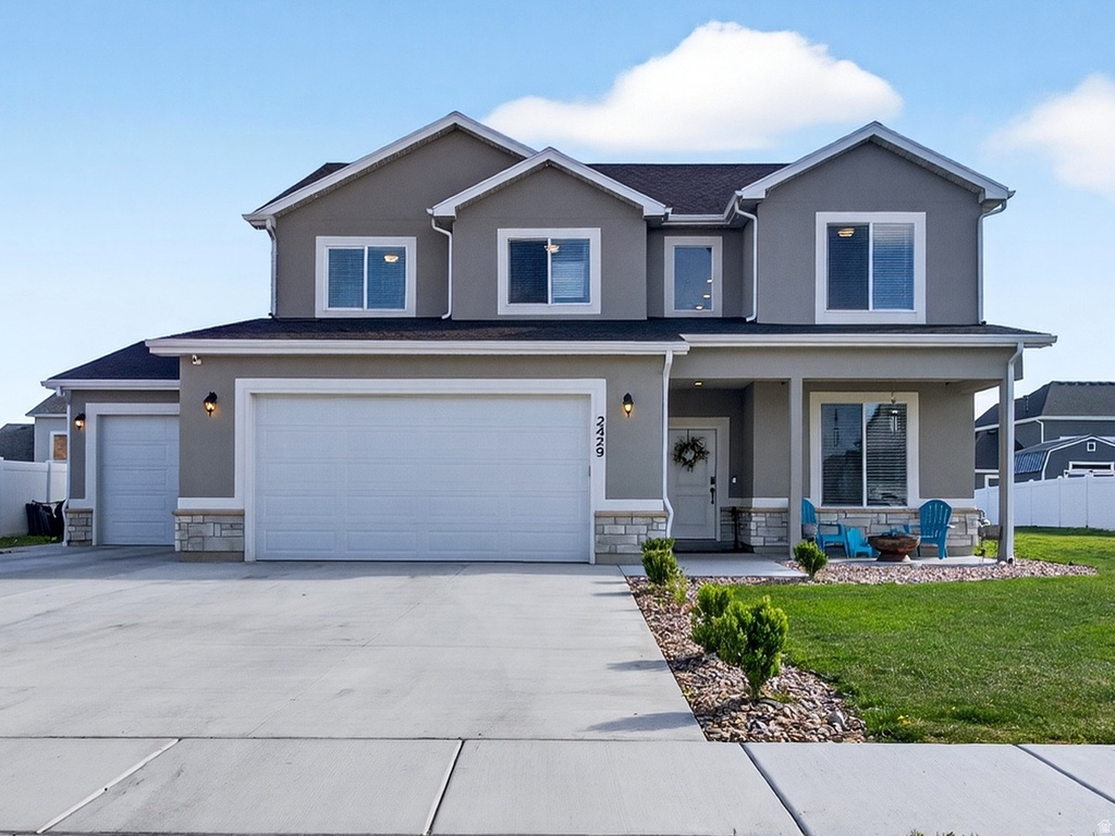 2429 W 2900 N Farr West, UT 84404