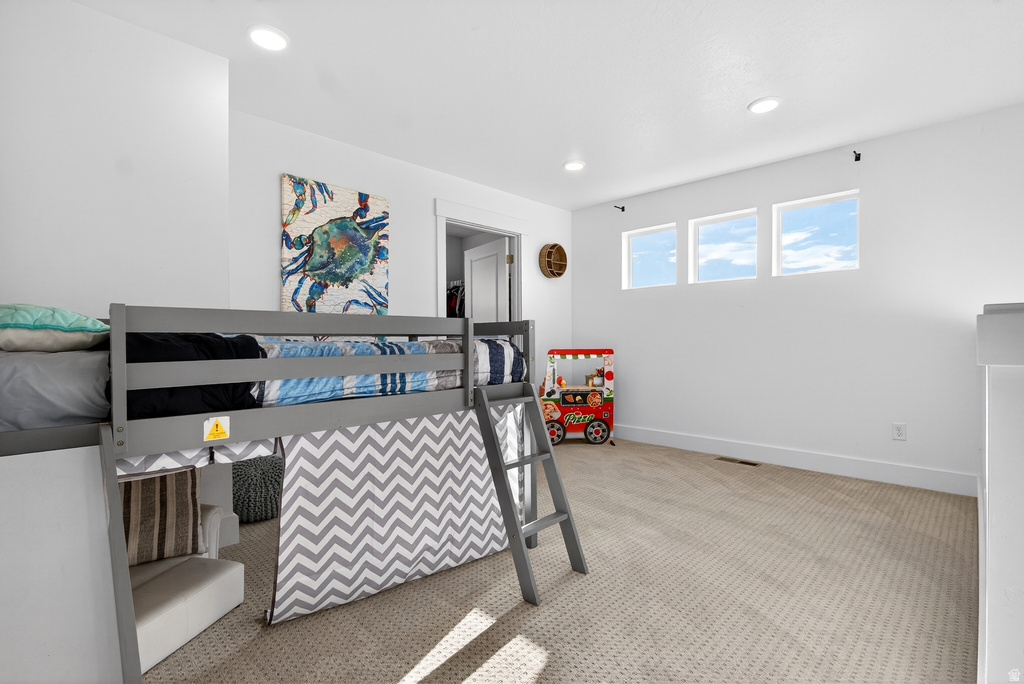 2429 W 2900 N Farr West, UT 84404