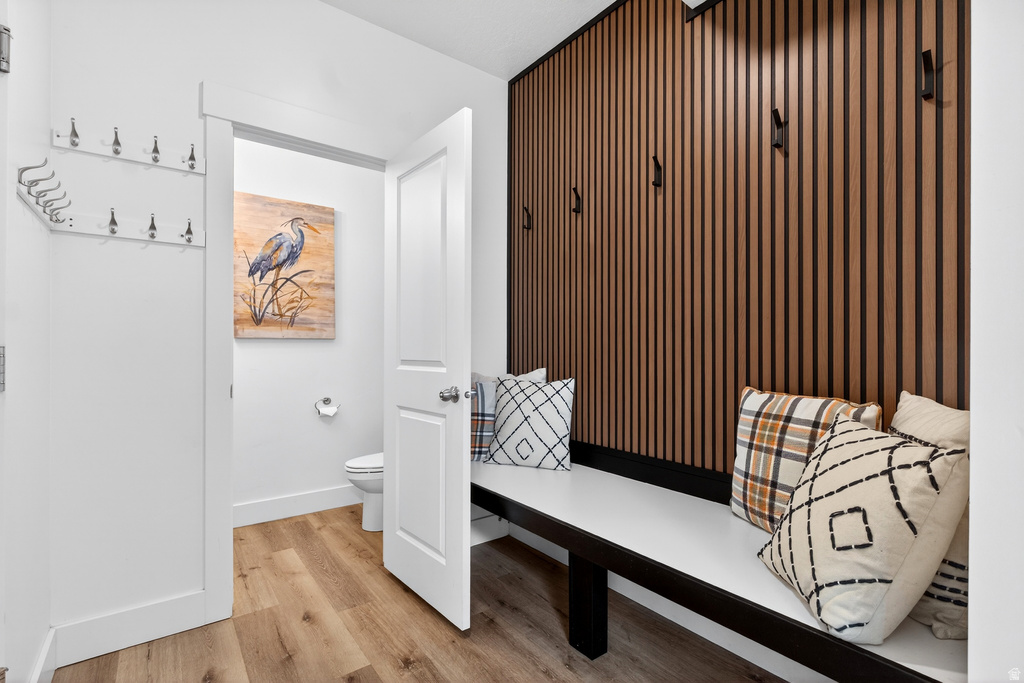 2429 W 2900 N Farr West, UT 84404