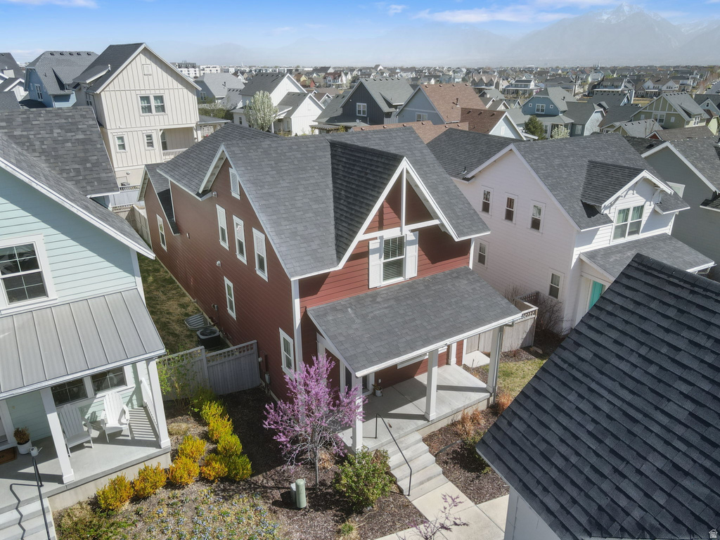 10737 S LAKE TERRACE AVE South Jordan, UT 84009