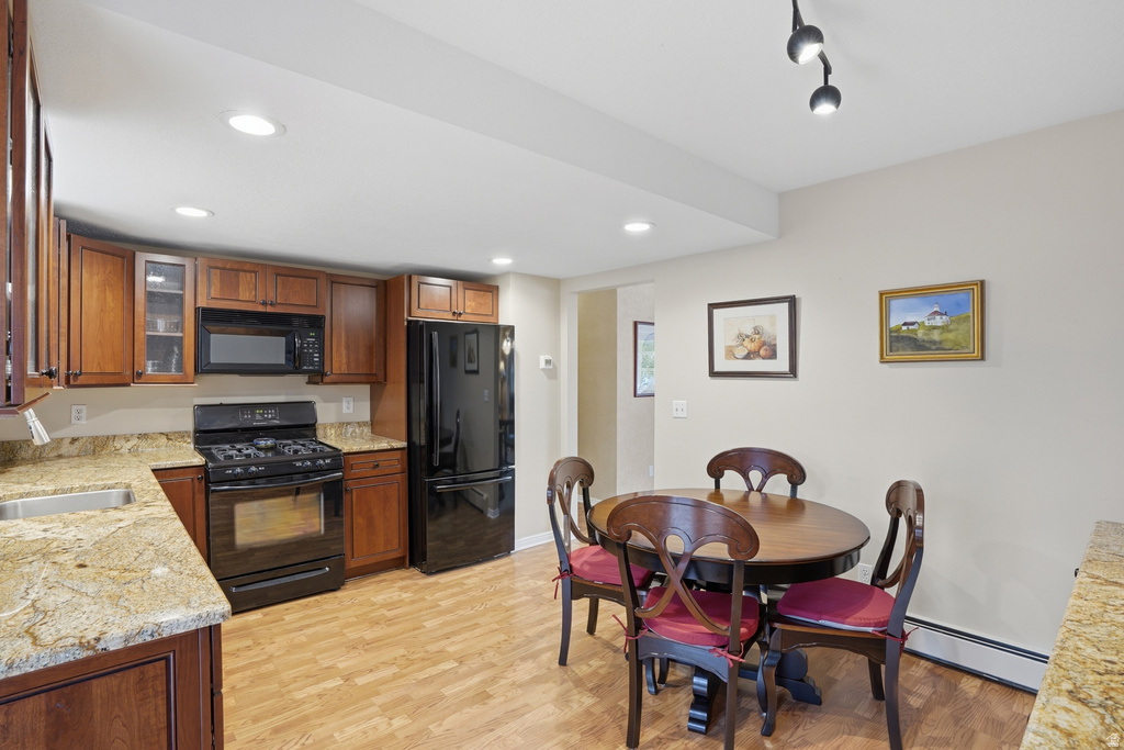 8917 S POWDERHORN DR Sandy, UT 84093