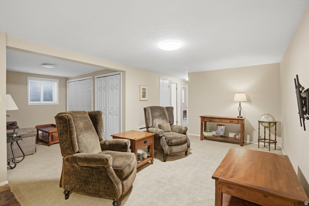 8917 S POWDERHORN DR Sandy, UT 84093