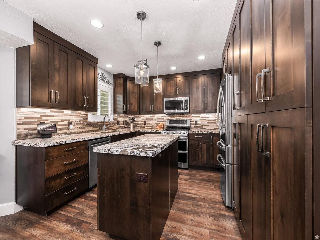 15091 S STEP RD Herriman, UT 84096