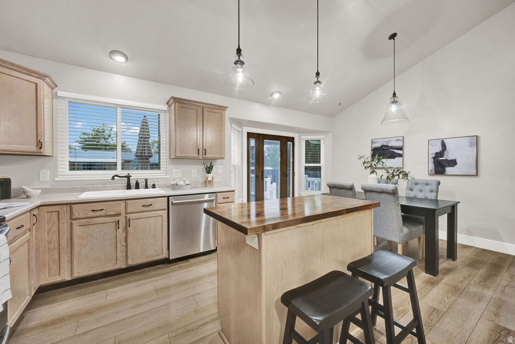 4750 S DUTCH APPLE CV Taylorsville, UT 84129